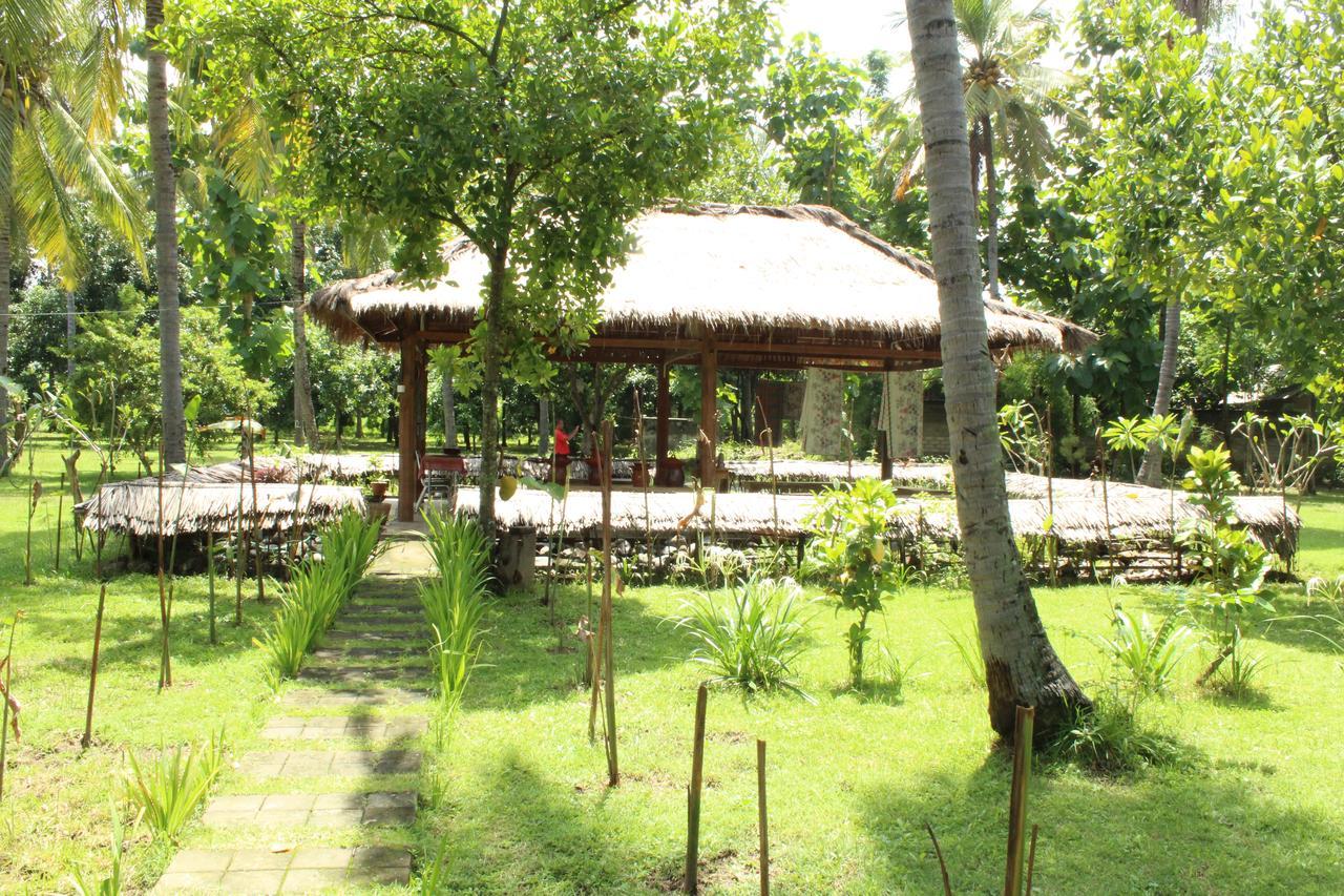 Gondang Beach Hotel Gili Trawangan Exterior foto